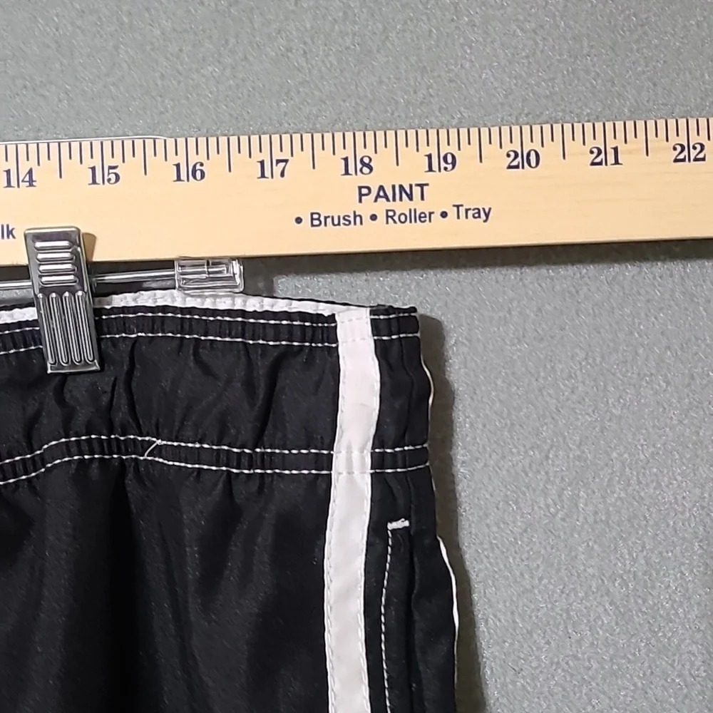 OP‎ Men's Black Swim Trunks - Size XL